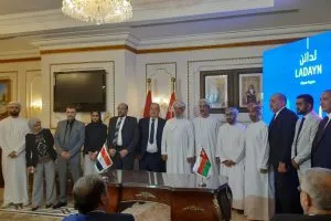 بحضور سفير عمان في القاهرة.. “زينوكس” تبرم اتفاق تعاون مع “أوكيو” لإنشاء مصنع للمواد البلاستيكية في عمان.