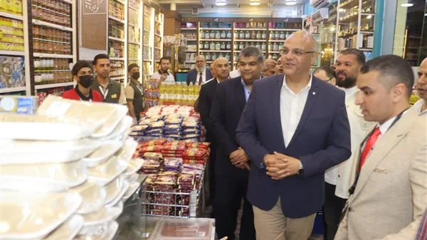 بحضور محافظ القليوبية.. افتتاح منافذ جهاز مستقبل مصر للتنمية المُستدامة بحضور محافظ القليوبية.. افتتاح منافذ جهاز مستقبل مصر للتنمية المُستدامة