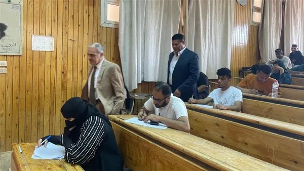 بدء ماراثون اختبارات نهاية السنة في “كلية تجارة أسوان” بدء ماراثون اختبارات نهاية السنة في “كلية تجارة أسوان”