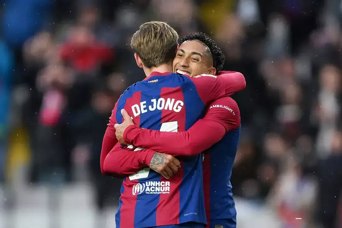 بديل دي يونج – برشلونة يزاحم أرسنال على ضم نجم الدوري الألماني بديل دي يونج – برشلونة يزاحم أرسنال على ضم نجم الدوري الألماني