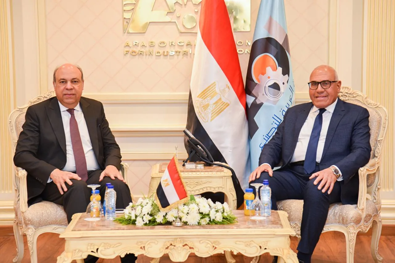 بروتوكول تعاون بين الأكاديمية المصرية لعلوم الطيران ومصنع الإلكترونيات بروتوكول تعاون بين الأكاديمية المصرية لعلوم الطيران ومصنع الإلكترونيات