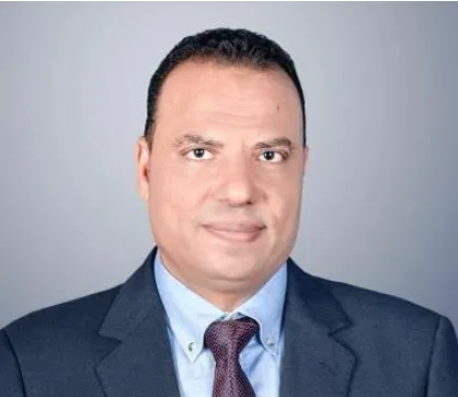بسام عبد السميع يكتب: دموع المودة تتساءل: من أكون لأتواجد أمامكم؟ بسام عبد السميع يكتب: دموع المودة تتساءل: من أكون لأتواجد أمامكم؟