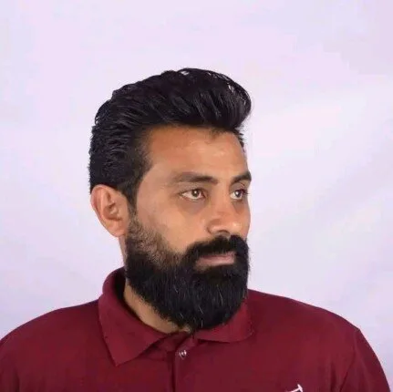 بسبب خلافات بينهما.. .ضبط المتهم بقتل حلاق الشرقية طعنًا بالسكين بسبب خلافات بينهما.. .ضبط المتهم بقتل حلاق الشرقية طعنًا بالسكين