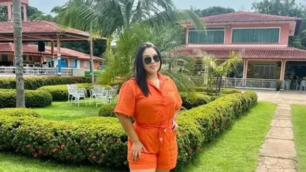 بسبب عملية إنقاص وزن.. وفاة مؤثرة برازيلية شهيرة بعد تدهور حالتها بسبب عملية إنقاص وزن.. وفاة مؤثرة برازيلية شهيرة بعد تدهور حالتها