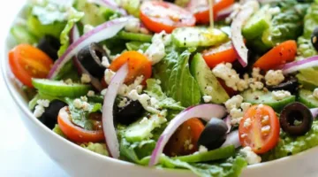 بصوص رائع.. طريقة عمل سلطة الجبنة والزيتون