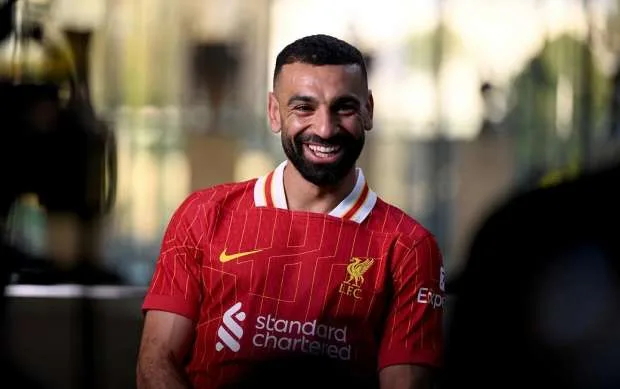 بطل آسيا يفاجئ محمد صلاح.. والأخير يمنع مهاجم أفريقي من ليفربول بطل آسيا يفاجئ محمد صلاح.. والأخير يمنع مهاجم أفريقي من ليفربول