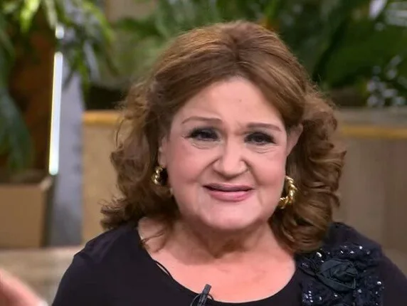 بعد أخبار زواجهما.. ميمي جمال توضح تفاصيل العلاقة بين دينا الشربيني وكريم محمود عبد العزيز بعد أخبار زواجهما.. ميمي جمال توضح تفاصيل العلاقة بين دينا الشربيني وكريم محمود عبد العزيز