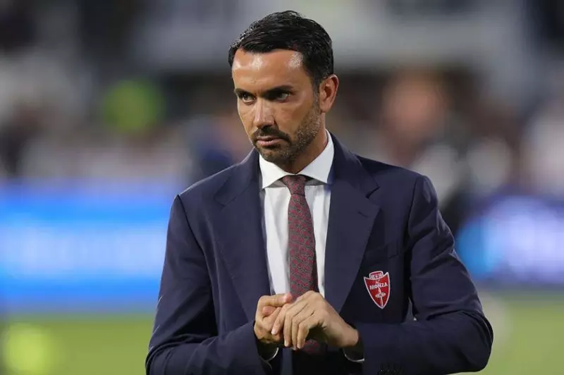 بعد أسابيع من تجديد التعاقد، فيورنتينا يعلن عن مغادرة مدربه بعد أسابيع من تجديد التعاقد، فيورنتينا يعلن عن مغادرة مدربه