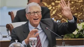 بعد إعلانه التبرع بـ99% منها.. ما صافي ثروة بيل جيتس؟