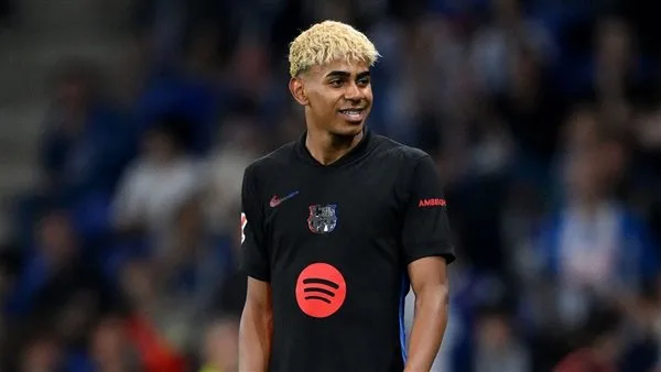 بعد الفوز بالدوري.. لامين يامال يحقق إنجازًا يعادل ما حققه رونالدو في 9 سنوات