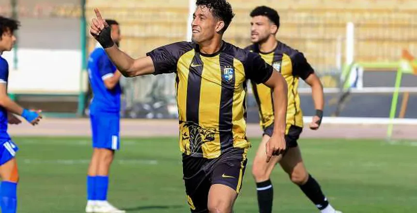 بعد الفوز على أبو قير للأسمدة.. نقطة تفصل المقاولون عن العودة للدوري الممتاز بعد الفوز على أبو قير للأسمدة.. نقطة تفصل المقاولون عن العودة للدوري الممتاز