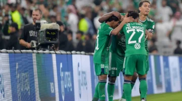 بعد تخطي النصر.. مدرب كاواساكي يحذر الأهلي