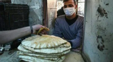 بعد سقوط الأسد.. حكومة الشرع تدرس رفع سعر ربطة الخبز أو إنقاص وزنها!