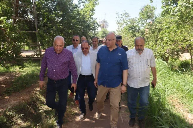 بعد فترة من الجفاف: الفرح يعم “عمار المشمش” مع إنتاج قياسي.. والمحافظ يأمر بتقديم الدعم بعد فترة من الجفاف: الفرح يعم “عمار المشمش” مع إنتاج قياسي.. والمحافظ يأمر بتقديم الدعم