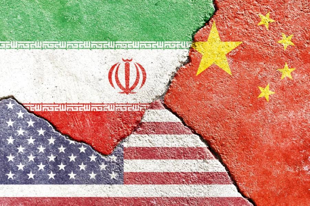 بكين تناور بين طهران وواشنطن.. دبلوماسية نووية ورسائل قبل جولة «روما» بكين تناور بين طهران وواشنطن.. دبلوماسية نووية ورسائل قبل جولة «روما»