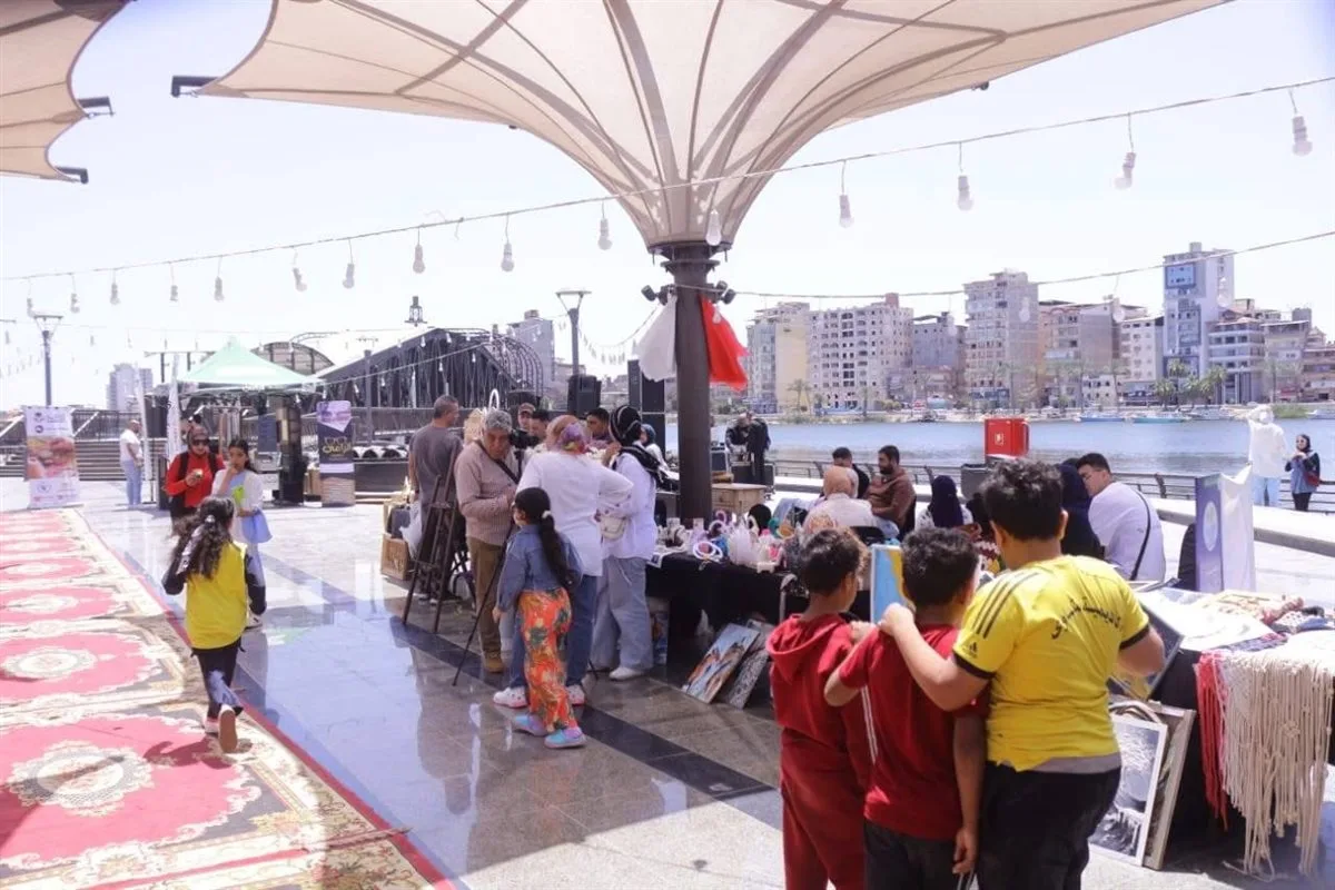 بمشاركة 85 عارضًا.. افتتاح معرض أيادي مصر في دمياط (صور) بمشاركة 85 عارضًا.. افتتاح معرض أيادي مصر في دمياط (صور)