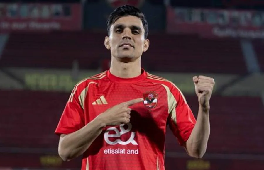 بن شرقي يتحدث عن فوزه بلقب الدوري الأول مع الأهلي بن شرقي يتحدث عن فوزه بلقب الدوري الأول مع الأهلي