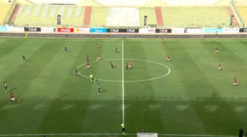 بن شرقي يسجل الهدف الأول للأهلي في شباك سيراميكا بالدوري (فيديو)