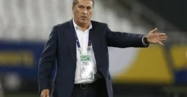 بيسيرو يوجه رسالة وداعية لجماهير الزمالك