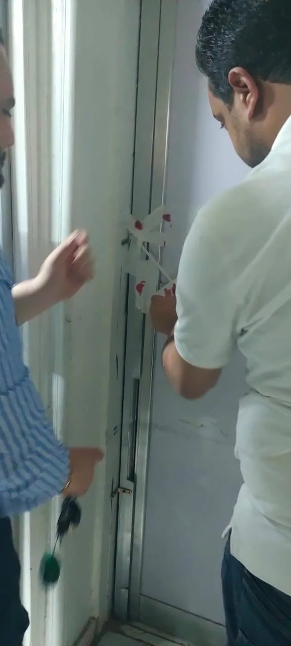 بينها مركز جلدية بدون طبيب.. إغلاق مراكز طبية مخالفة بنجع حمادي بينها مركز جلدية بدون طبيب.. إغلاق مراكز طبية مخالفة بنجع حمادي