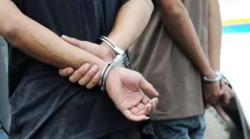 تخفيف العقوبة على مدانين بتجارة المخدرات لمدة عام مع التنفيذ.