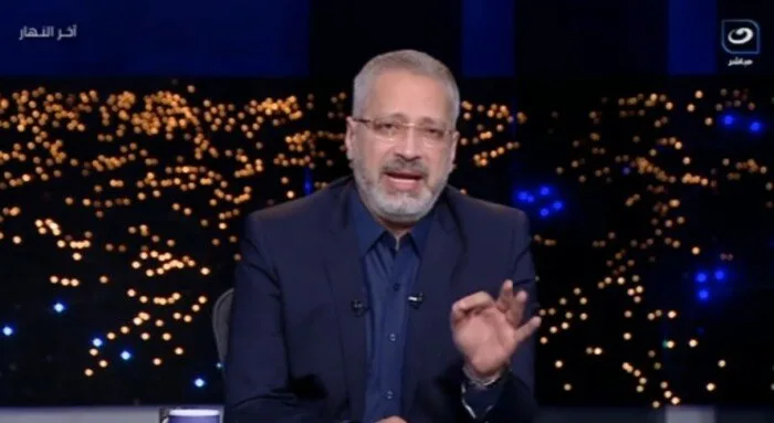 تامر أمين يعلق على حادثة وفاة حفيد نوال الدجوي: «هل رأيتم ما تفعله العين؟» تامر أمين يعلق على حادثة وفاة حفيد نوال الدجوي: «هل رأيتم ما تفعله العين؟»