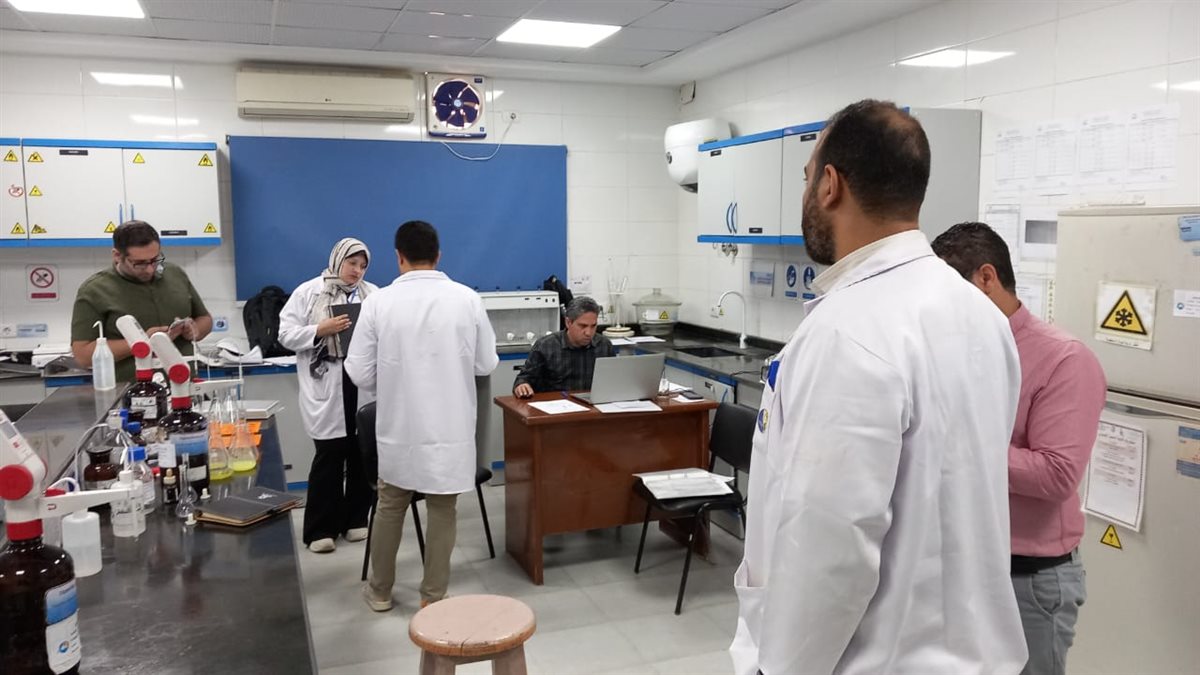 تجديد شهادة الأيزو لـ 6 معمل مياه شرب وصرف صحى بسوهاج تجديد شهادة الأيزو لـ 6 معمل مياه شرب وصرف صحى بسوهاج
