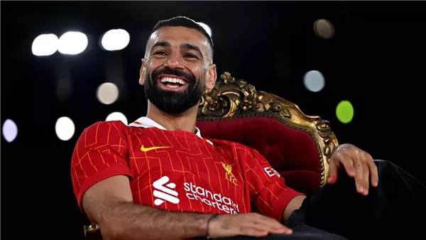 تجربة حفل تتويج محمد صلاح بجائزة أفضل لاعب في بطولة الدوري الإنجليزي لعام 2025