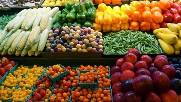 تحديث أسعار الخضار والفواكه ليوم الأربعاء 14 مايو 2025: كم ثمن الطماطم؟ تحديث أسعار الخضار والفواكه ليوم الأربعاء 14 مايو 2025: كم ثمن الطماطم؟