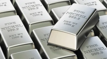 تذبذب أسعار النيكل وسط تقليص الإنتاج الإندونيسي ومخاوف من فائض الإمداد