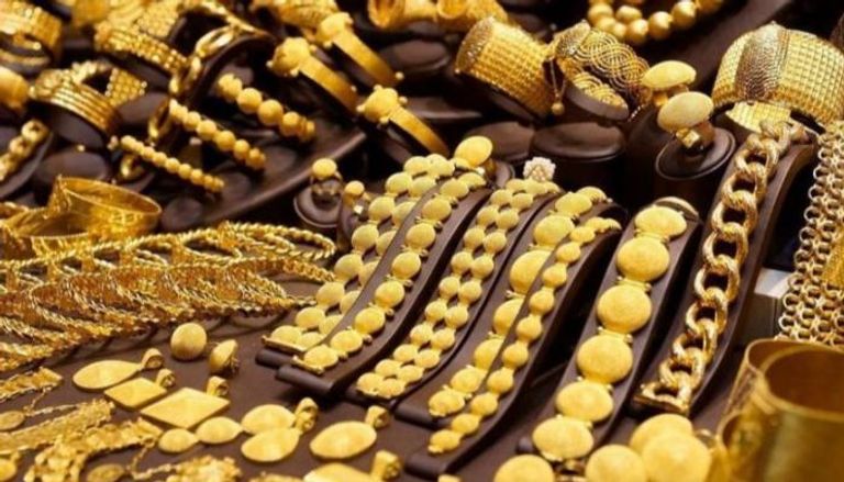 زيادة أسعار الذهب في العراق اليوم، وعيار 21 يسجل 118,000 دينار في بداية التداول. زيادة أسعار الذهب في العراق اليوم، وعيار 21 يسجل 118,000 دينار في بداية التداول.