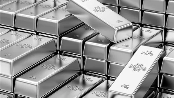 تراجع أسعار الفضة بعد بلوغها أعلى مستوى في أسبوع.. تفاصيل تراجع أسعار الفضة بعد بلوغها أعلى مستوى في أسبوع.. تفاصيل