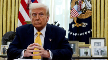 البيت الأبيض: ترامب متمسك برسوم جمركية نسبتها 10% على جميع الدول