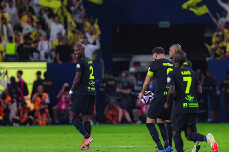 ترتيب الدوري السعودي بعد ريمونتادا اتحاد جدة أمام النصر ترتيب الدوري السعودي بعد ريمونتادا اتحاد جدة أمام النصر