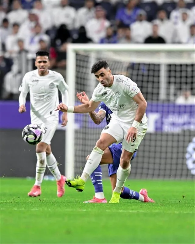 ترتيب هدافي الدوري السعودي بعد هدف عبد الرزاق حمد الله أمام الأهلي ترتيب هدافي الدوري السعودي بعد هدف عبد الرزاق حمد الله أمام الأهلي