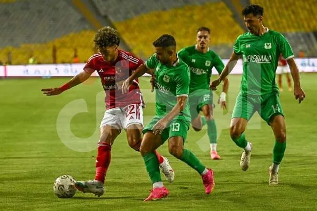 شوبير يكشف توقعاته لمواجهة الأهلي والمصري.. ضغط مبكر وغياب مؤثر شوبير يكشف توقعاته لمواجهة الأهلي والمصري.. ضغط مبكر وغياب مؤثر