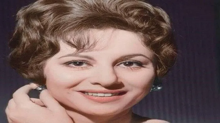 تسع من أفلامها في قائمة أفضل 100 فيلم مصري: محطات مهمة في مسيرة “سيدة الشاشة العربية” تسع من أفلامها في قائمة أفضل 100 فيلم مصري: محطات مهمة في مسيرة “سيدة الشاشة العربية”