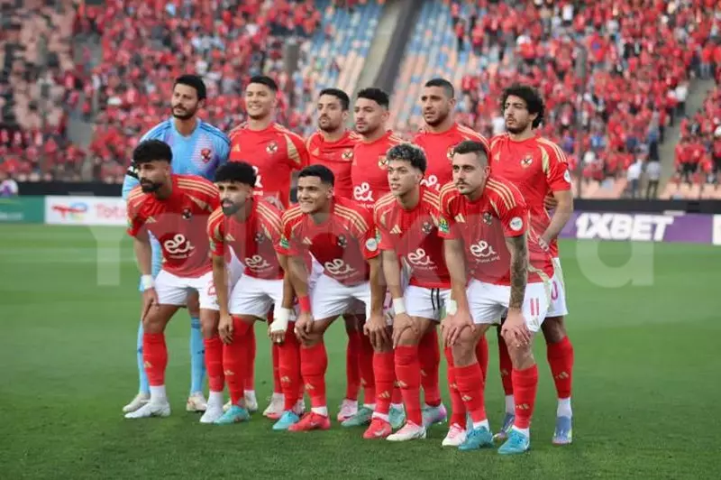 “من بينهم لاعب أجنبي”.. يلا كورة يكشف عن 4 خيارات يدرسها الأهلي لتعزيز خط الدفاع قبل المونديال. “من بينهم لاعب أجنبي”.. يلا كورة يكشف عن 4 خيارات يدرسها الأهلي لتعزيز خط الدفاع قبل المونديال.