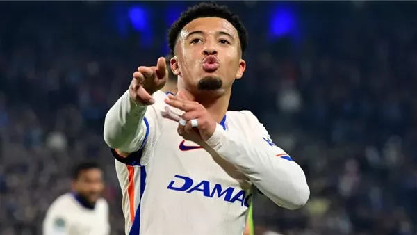 تشيلسي يضع قدما في نهائي دوري المؤتمر برباعية في يورجوردينس السويدي تشيلسي يضع قدما في نهائي دوري المؤتمر برباعية في يورجوردينس السويدي