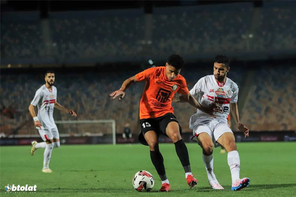 تعادل درامي ومثير بين الزمالك والبنك الأهلي في الدوري المصري تعادل درامي ومثير بين الزمالك والبنك الأهلي في الدوري المصري