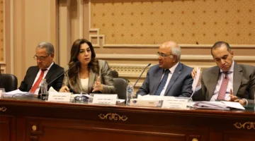 تعاون بين وزارتي التنمية المحلية والإسكان لدعم متضرري قانون الإيجار