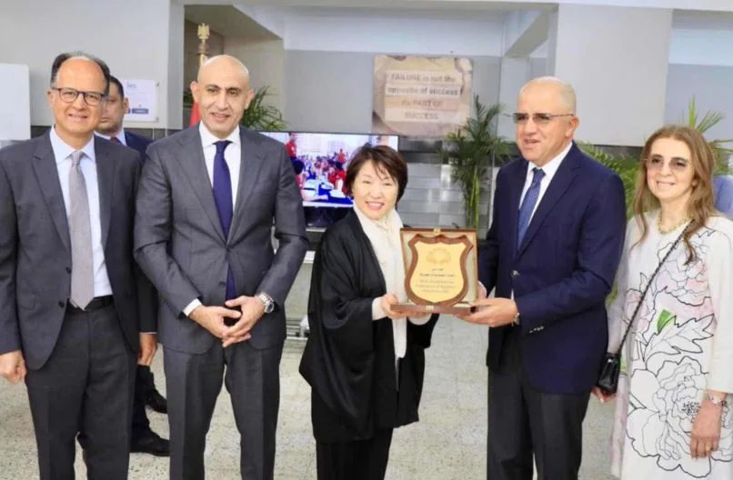 وزير التعليم ووزيرة التعليم اليابانية يتفقدان مدرسة السويدي الدولية للتكنولوجيا التطبيقية والبرمجيات وزير التعليم ووزيرة التعليم اليابانية يتفقدان مدرسة السويدي الدولية للتكنولوجيا التطبيقية والبرمجيات
