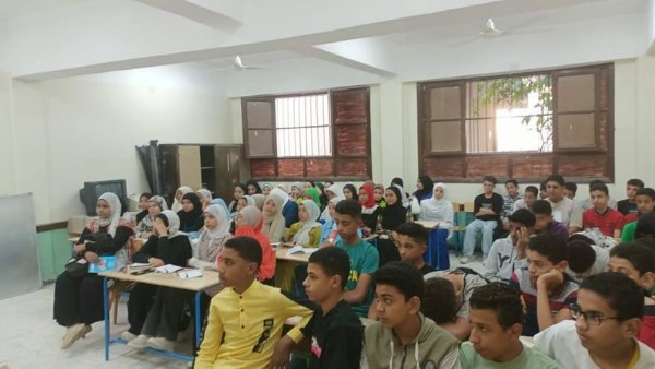 تعليم الوادى الجديد يواصل برنامج المراجعات النهائية لطلاب الشهادة الإعدادية تعليم الوادى الجديد يواصل برنامج المراجعات النهائية لطلاب الشهادة الإعدادية