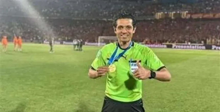 تعيين الغندور حكمًا لمواجهة الزمالك وبيراميدز، وبسيوني يقود مباراة الأهلي وسيراميكا تعيين الغندور حكمًا لمواجهة الزمالك وبيراميدز، وبسيوني يقود مباراة الأهلي وسيراميكا