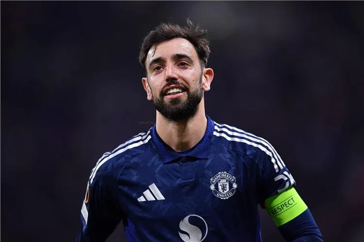 تقارير: الهلال يدخل في مفاوضات لضم لاعب مانشستر يونايتد استعدادًا لكأس العالم للأندية تقارير: الهلال يدخل في مفاوضات لضم لاعب مانشستر يونايتد استعدادًا لكأس العالم للأندية