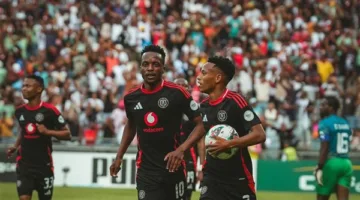 تقارير: لاعب أورلاندو بايرتس يلفت انتباه الأهلي بعد signing ريفيرو