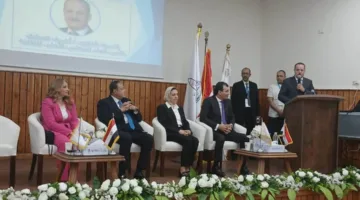 تقدير أشرف العزازي، الأمين العام للمجلس الأعلى للثقافة في جامعة عين شمس
