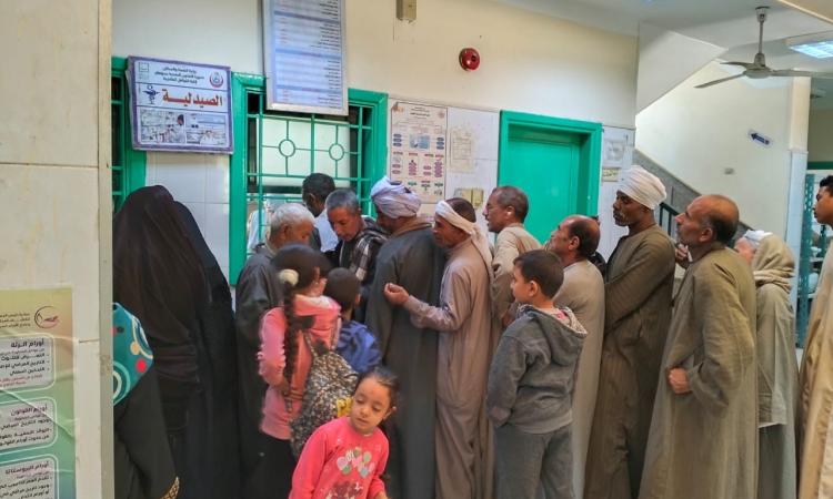 تقديم الخدمات الطبية المجانية إلي 5 آلاف مواطن تقديم الخدمات الطبية المجانية إلي 5 آلاف مواطن