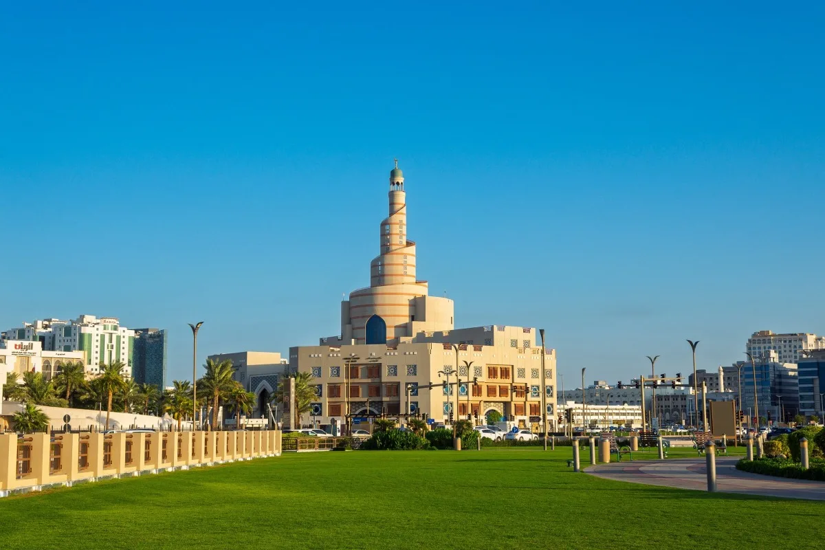 تقرير اقتصادي: قيمة أصول التمويل الإسلامي في قطر بلغت نحو 694 مليار ريال بنهاية 2024 تقرير اقتصادي: قيمة أصول التمويل الإسلامي في قطر بلغت نحو 694 مليار ريال بنهاية 2024