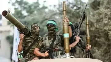 تقارير عبرية: إسرائيل ترفض عرض حماس بالإفراج عن 10 أسرى وإعلان هدنة لمدة 70 يومًا.
